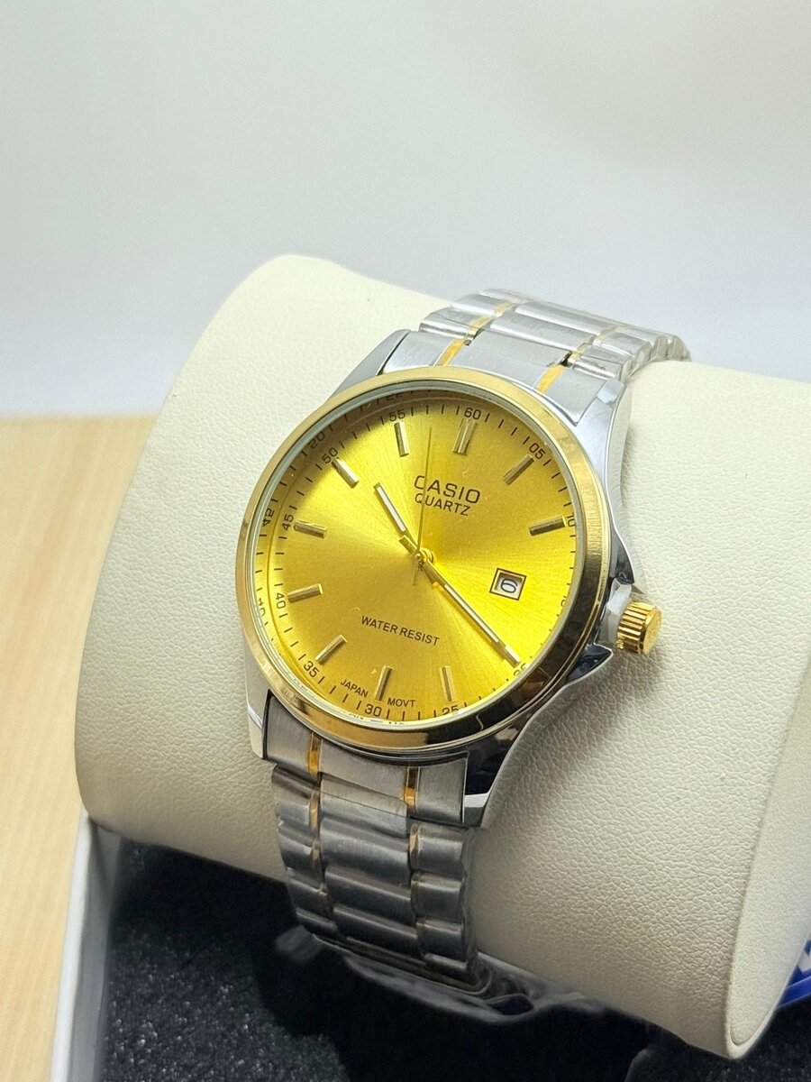 Montre Casio élégante