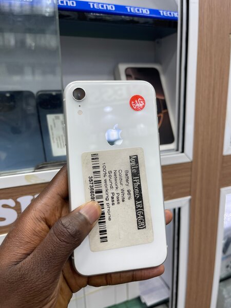 iPhone XR 64Go Blanc