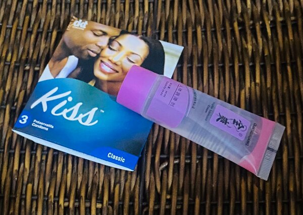 Préservatifs + lubrifiant