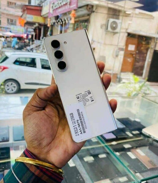 Smartphone pliable moderne