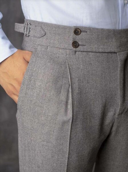 Pantalon boucle