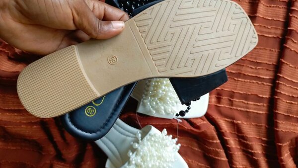 Sandales perles élégantes