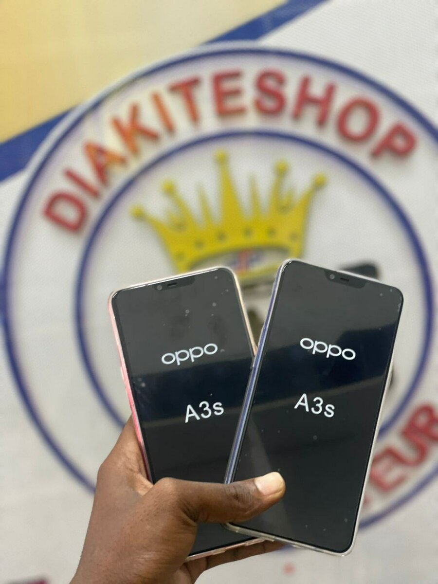 Smartphone Oppo A3s Dual SIM