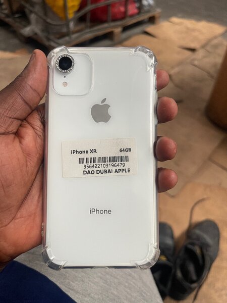 iPhone XR 64GB Débloqué