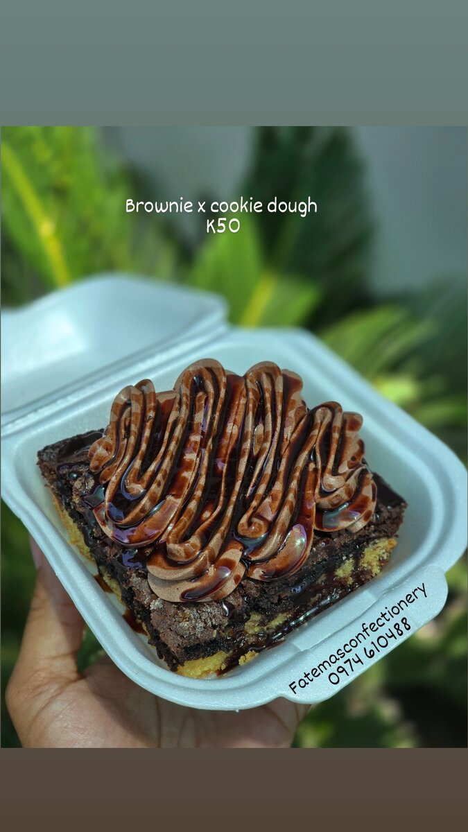 Brownie x Cookie dough