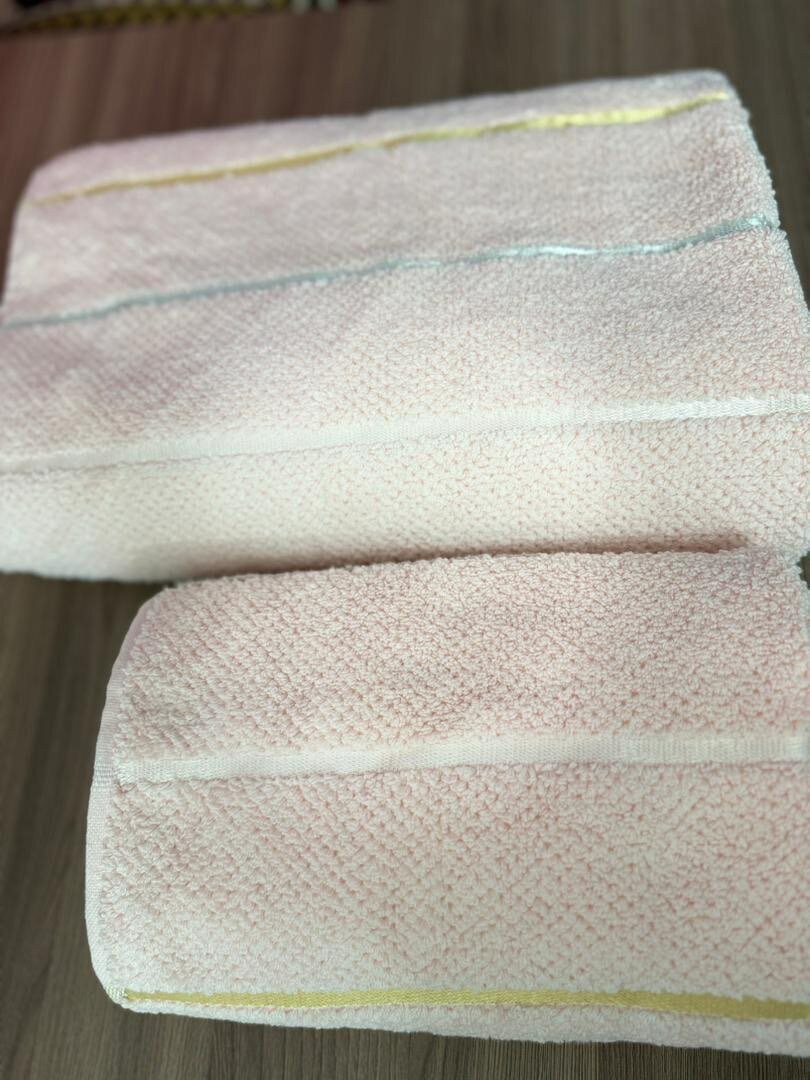 Полотенцы 2в1 состояние отличное новое