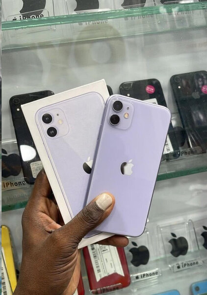 iPhone 11 Violet Neuf