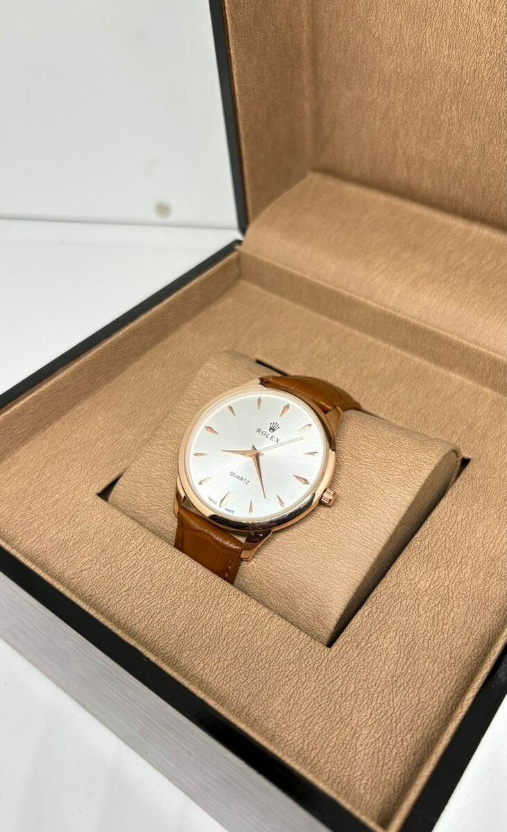 MONTRE HOMME LUXE