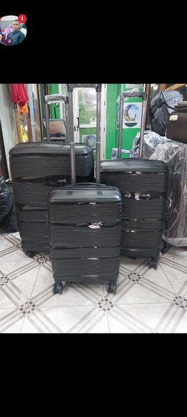Valises à roulettes polyvalentes