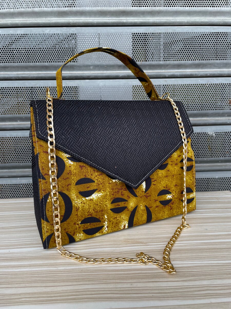 Sac à main chic en chaîne
