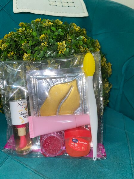 Kit lèvres rose( femme )