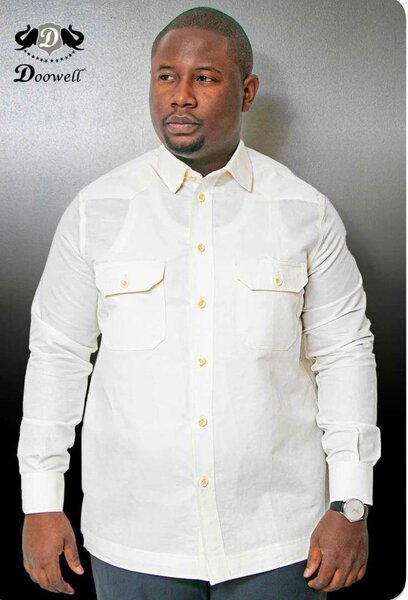 Chemise homme élégante blanche