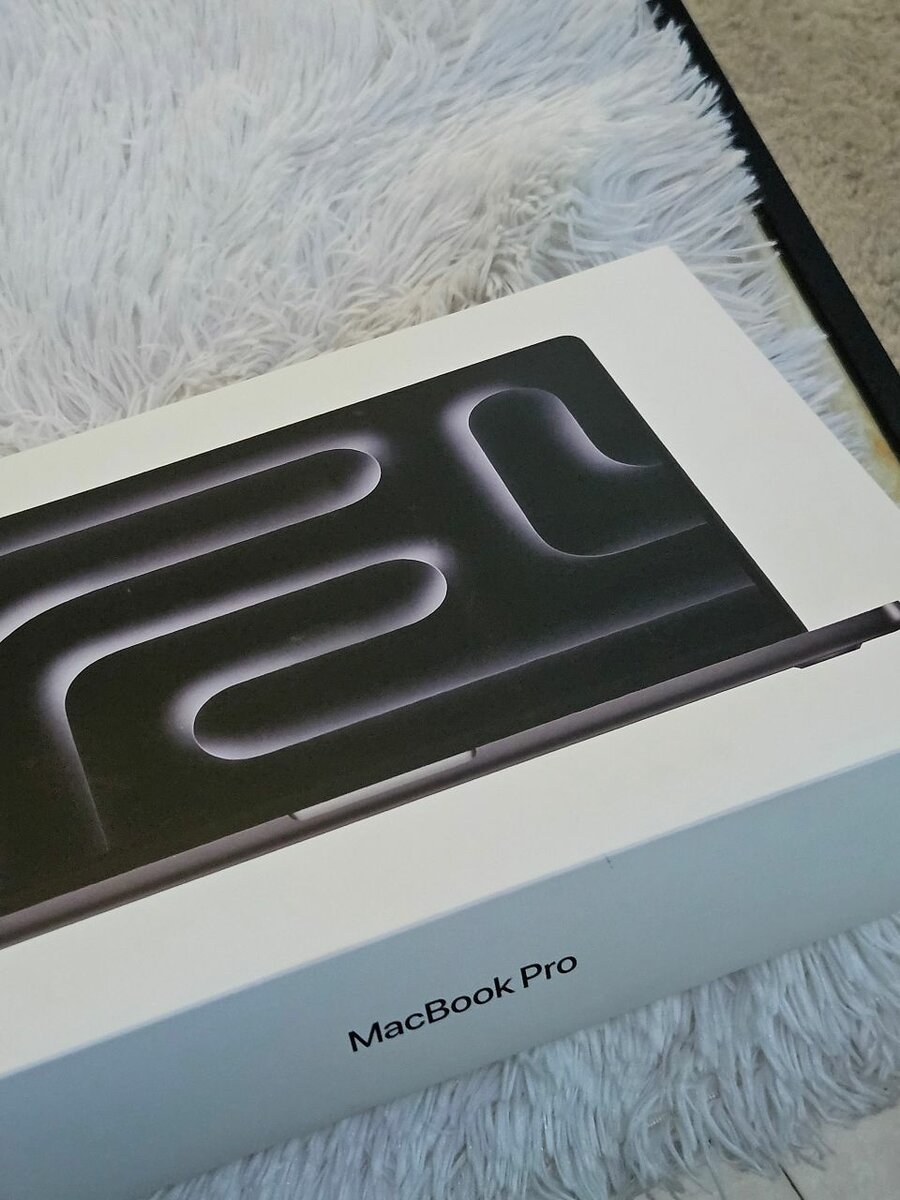 Macbook pro with m4 chip