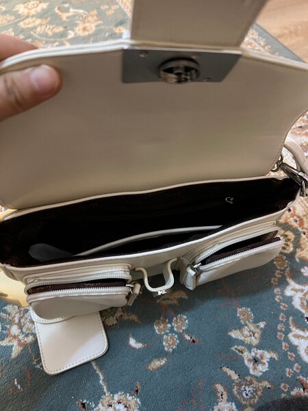 Новая совершенно