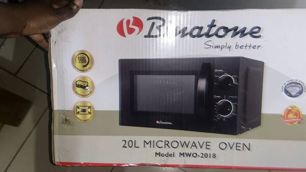 Micro-ondes 20L Binatone