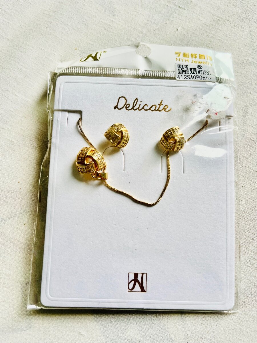 Set de bijoux délicats