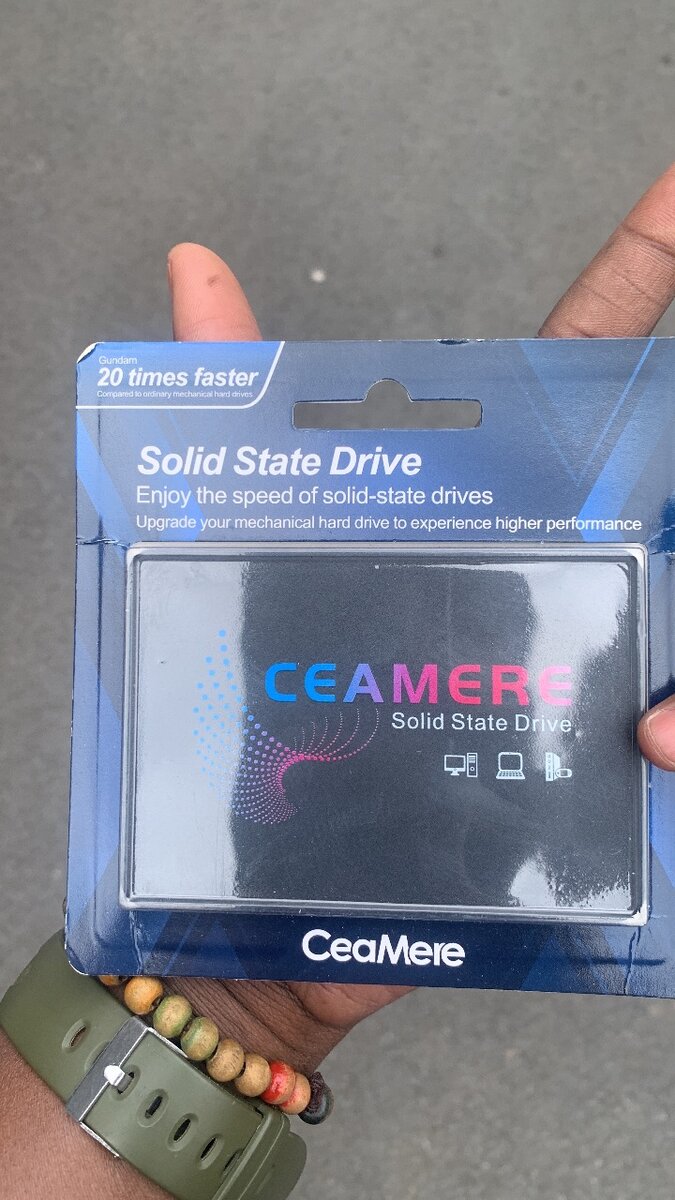 Disque dur interne SSD 256 GB