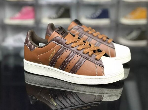 Adidas Super star