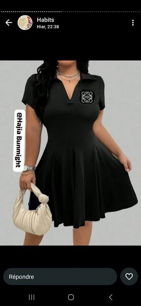 Robe élégante noire et chic