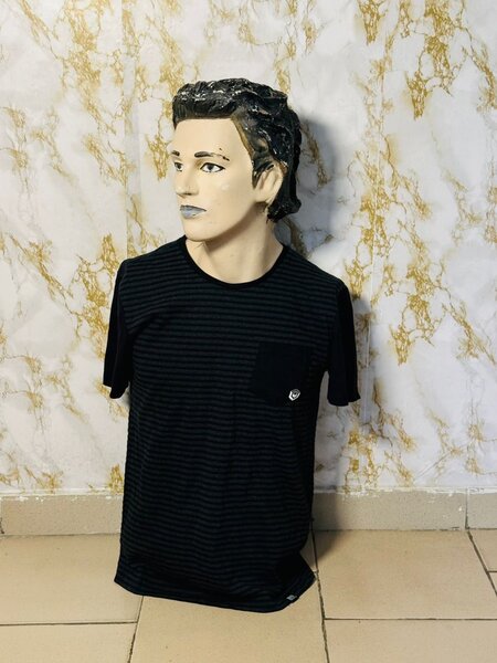 T-Shirts Homme Motifs Variés