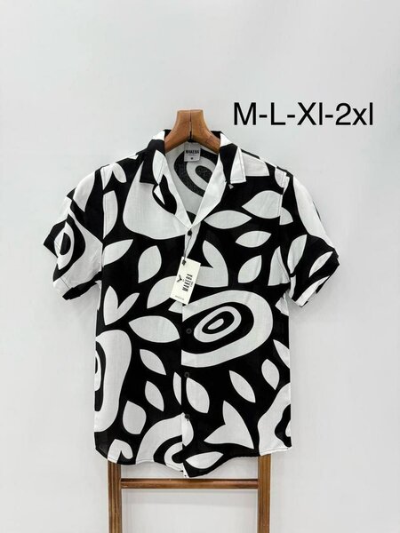 Chemise à motifs moderne