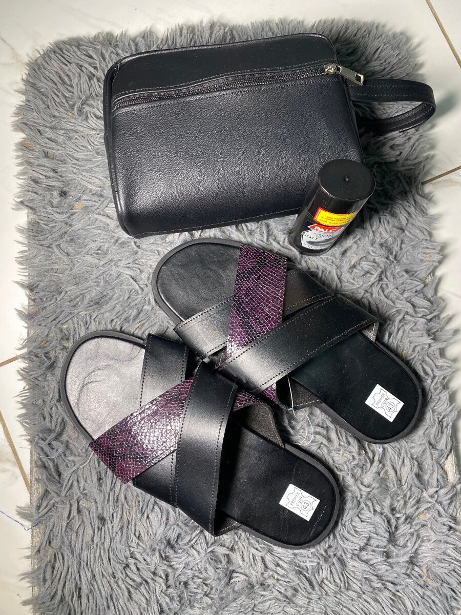 Sandales noire bride croisées