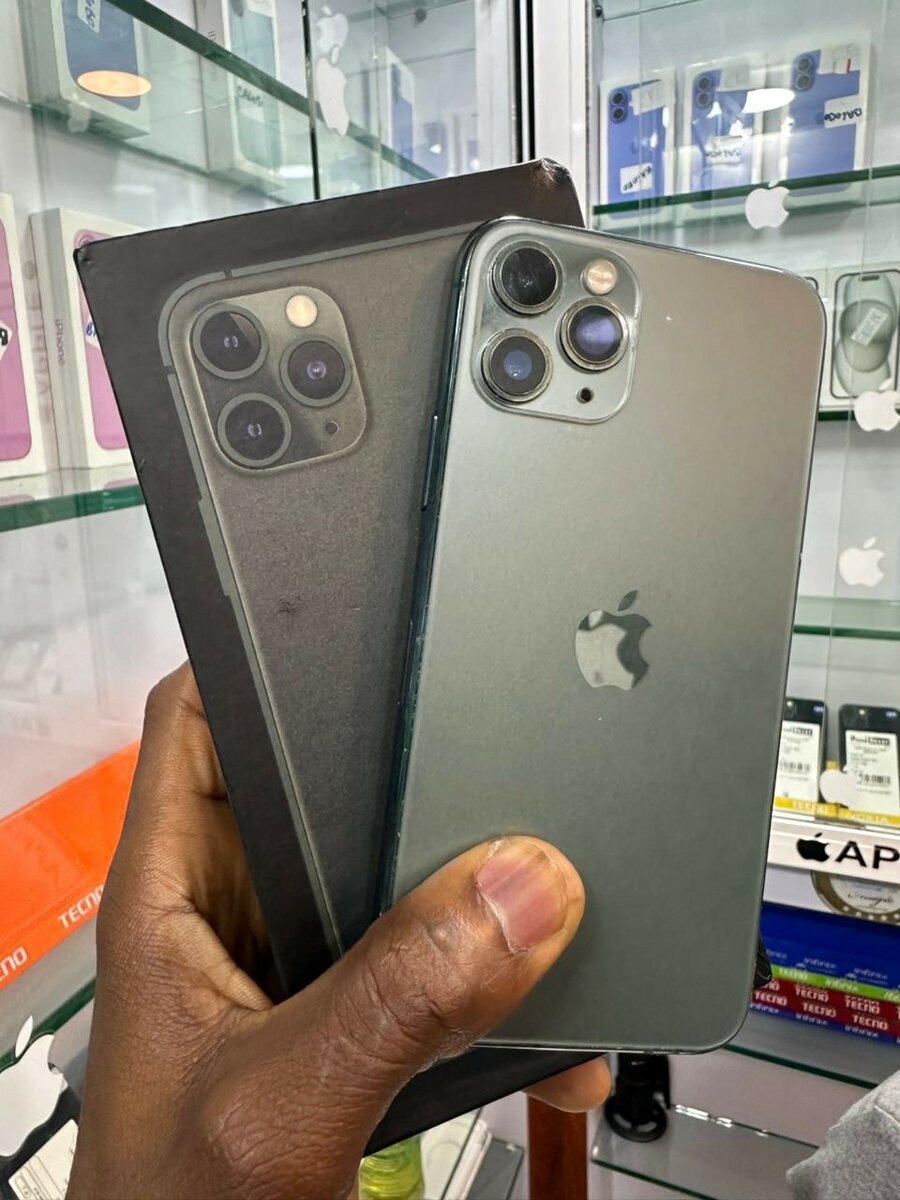 iPhone 11 Pro 64go sans id 115.000
