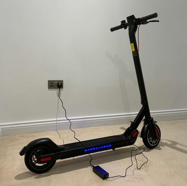 Trottinette électrique pliable