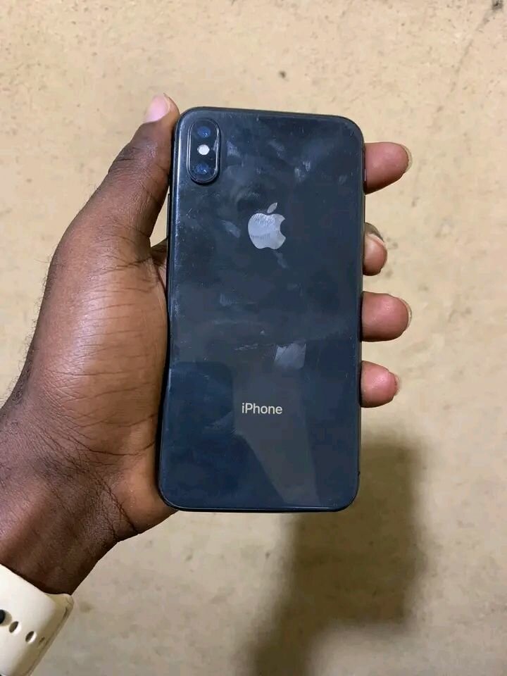 iPhone X 64Go Noir