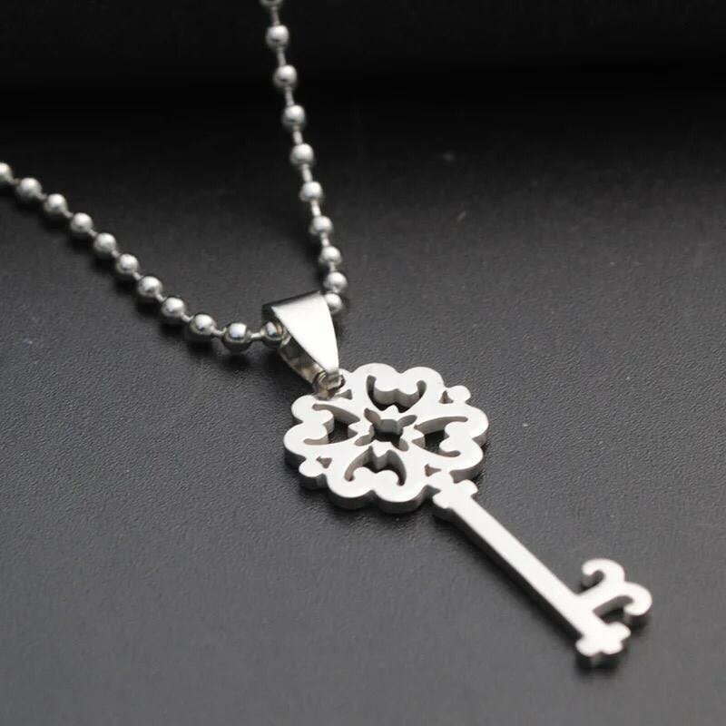 Mens necklace