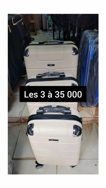 3 lots de valises
