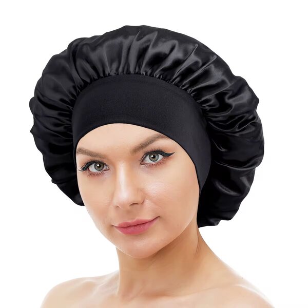Bonnet de nuit en satin coloré