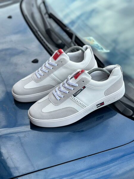 Tommy hilifiger