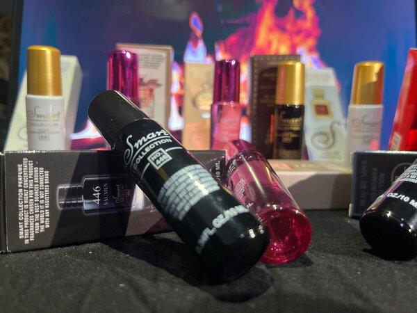 Collection de mini parfums élégants