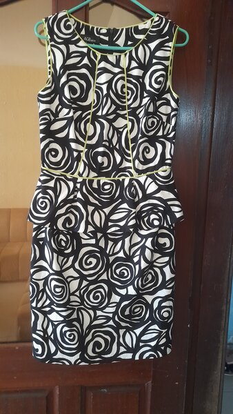 Robe chic à motifs floraux