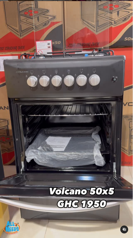 Volcano 50x50 4 gas burner with oven and grill