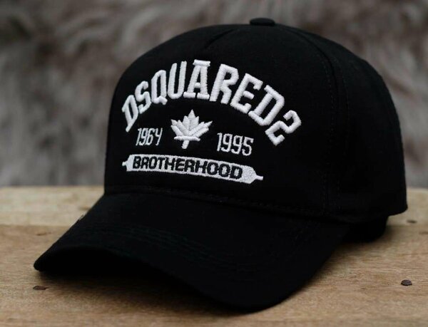 Casquette tendance brodée