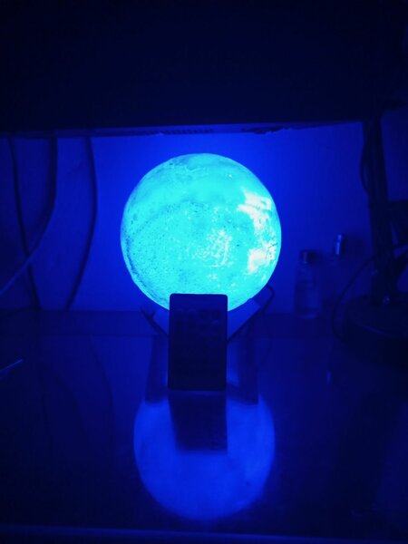 Lampe Lune LED Changeante