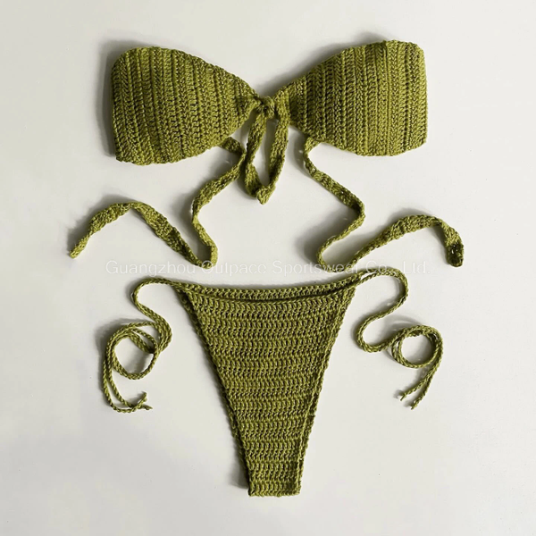 Maillot de bain en crochet