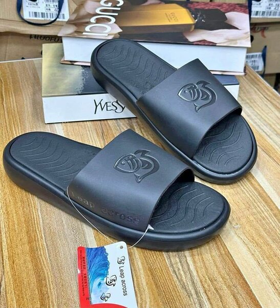 Claquettes Confort Homme