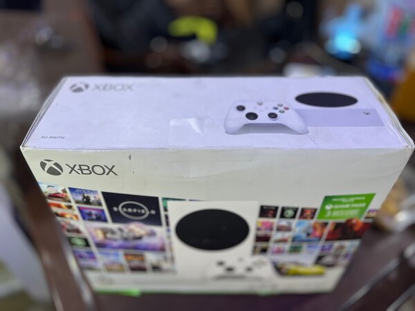 Xbox series S 512gb & 1TB