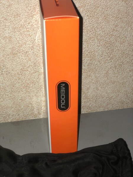 4 pin Fast Charger AC 100-240V