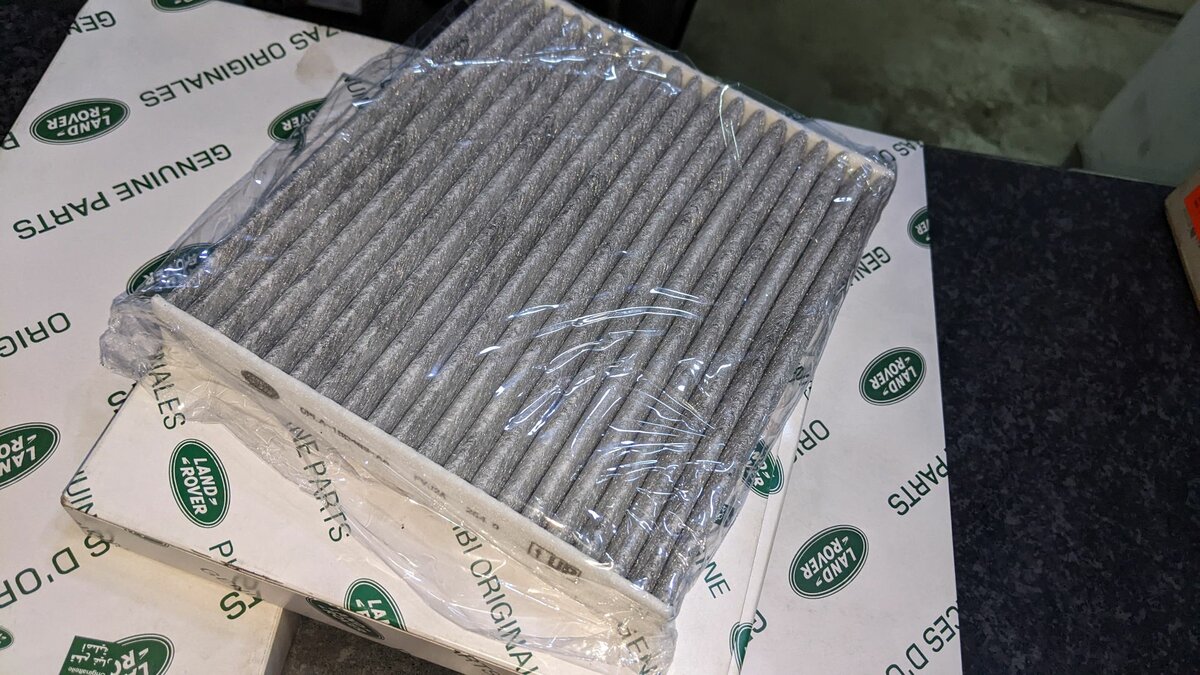 Engine Pollen Filter For RANGE ROVER SPORT SVR V8 2024