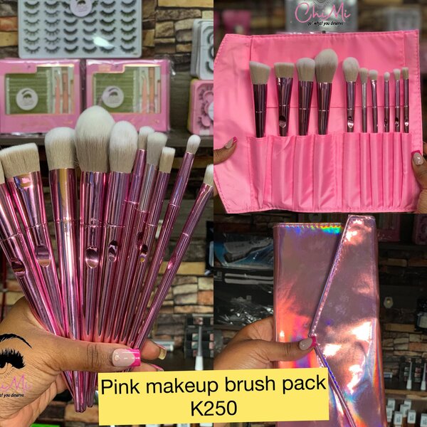 Pink makeup brush pack
