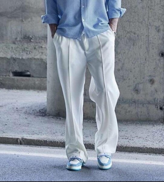 Pantalon blanc élégant pour homme