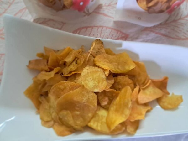 Chips de patate douce croquants