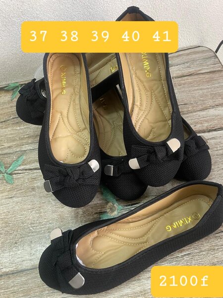 Ballerines noires élégantes