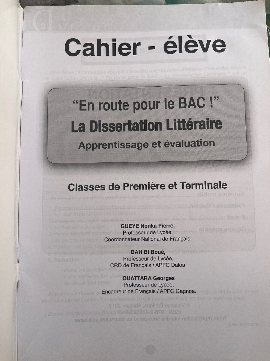 Cahier de Dissertation Littéraire Bac