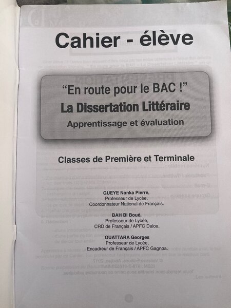Cahier de Dissertation Littéraire Bac