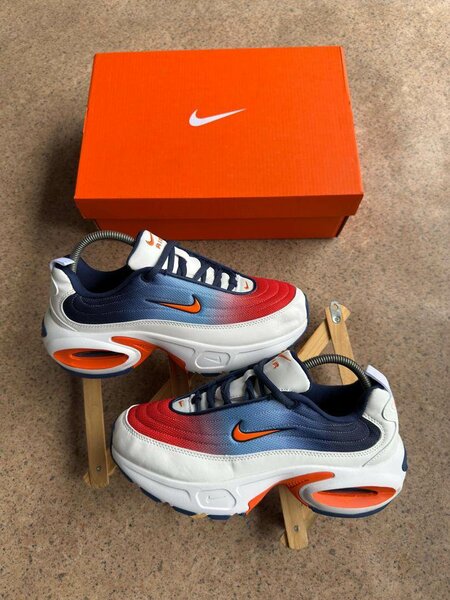 Baskets Nike Colorées